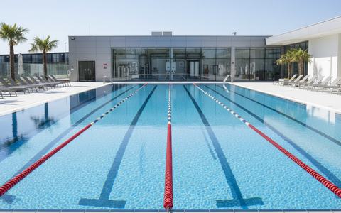 Outdoor swimmer pool